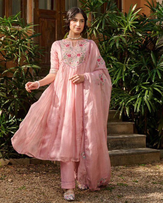 Bandhani Lifestyle